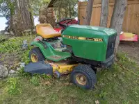 John Deere 165 Hydro LT lawn tractor