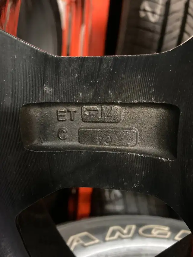 275/65R18 *6x135/6x139.7*USED ALL SEASON WHEELS GOODYEAR ~60-85% in Tires & Rims in City of Toronto - Image 8