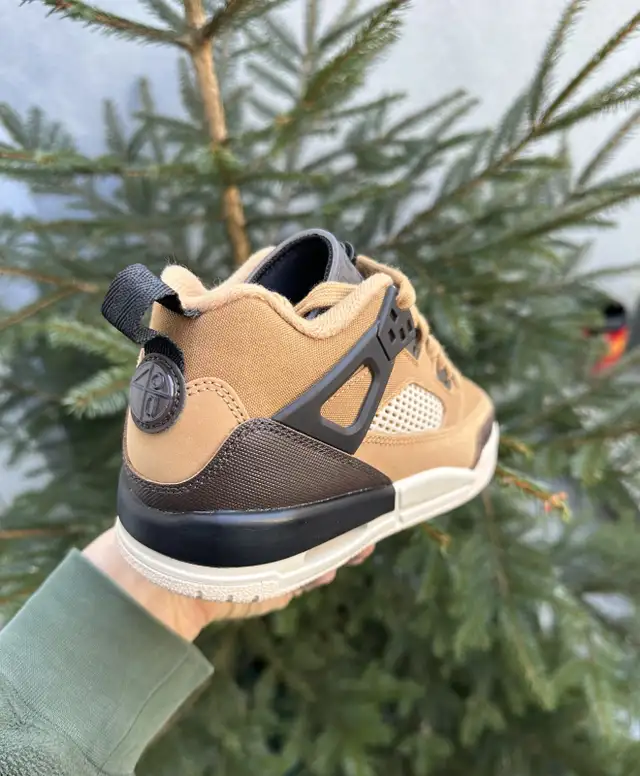 Kids shoes Jordan Spizike Low Flax Baroque Brown brand new 3,5Y  in Men's Shoes in Mississauga / Peel Region - Image 7