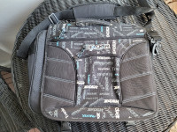 Tracker Messenger/Laptop Bag