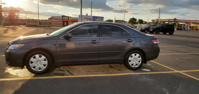 2010 TOYOTA CAMRY, 70K kms - Immaculate condition (LNIB) in Cars & Trucks in Oakville / Halton Region - Image 3