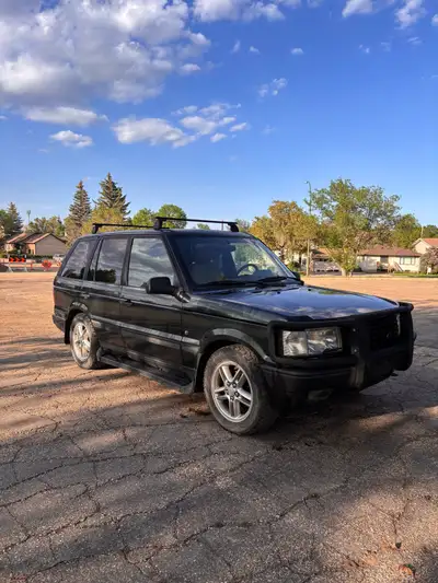 1999 RANGE ROVER HSE 4.6 p38 4.6 V8 Gas 186000KMS SK plated clean title great SUV brilliant on gas 4...