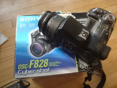 Sony Cyber-shot DSC F828, View more
