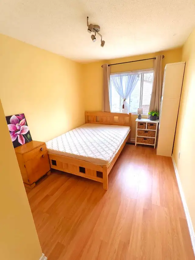 Scarborough townhouse for rent