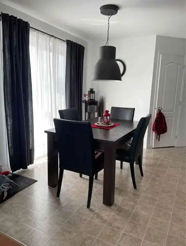 Grand 5 et demi in Long Term Rentals in Lévis - Image 2