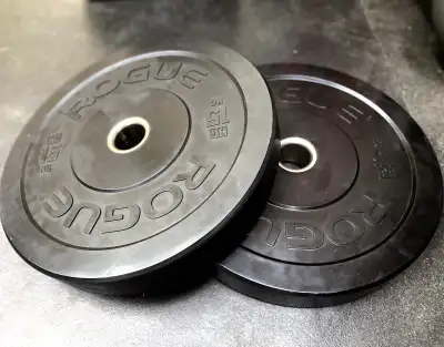 Rogue 15KG HG 2.0 Bumper Plates We're downsizing our home gym and parting ways with some of our equi...