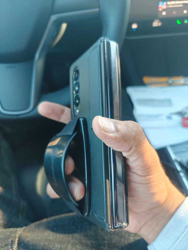 Samsung Galaxy fold 4 256gb in Cell Phones in City of Toronto - Image 3