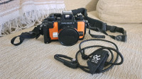 Nikon Nikonos V Orange Underwater Body 35mm f2.5 Lens w/ strap