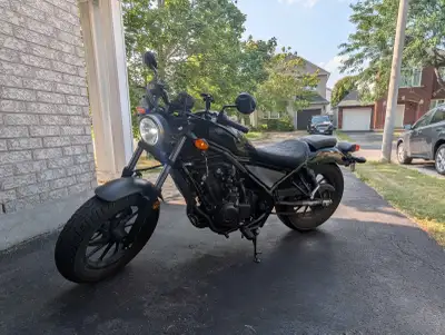 Selling my 2018 Honda Rebel/CMX 500 with ABS. I bought this bike in March of 2025 at 10040km. The Re...