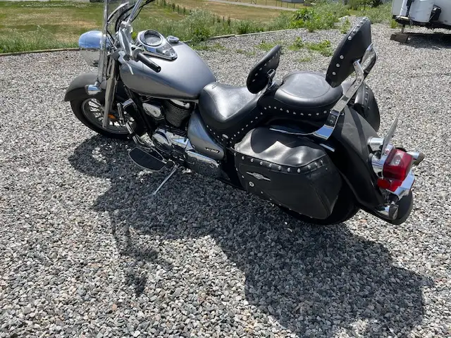2007 Suzuki C-50 Boulevard Cruiser in Street, Cruisers & Choppers in Kamloops - Image 3