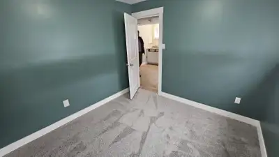 3 bedroom & 1 bathroom basement suite for rent on Quince Street. This basement has a separate entran...