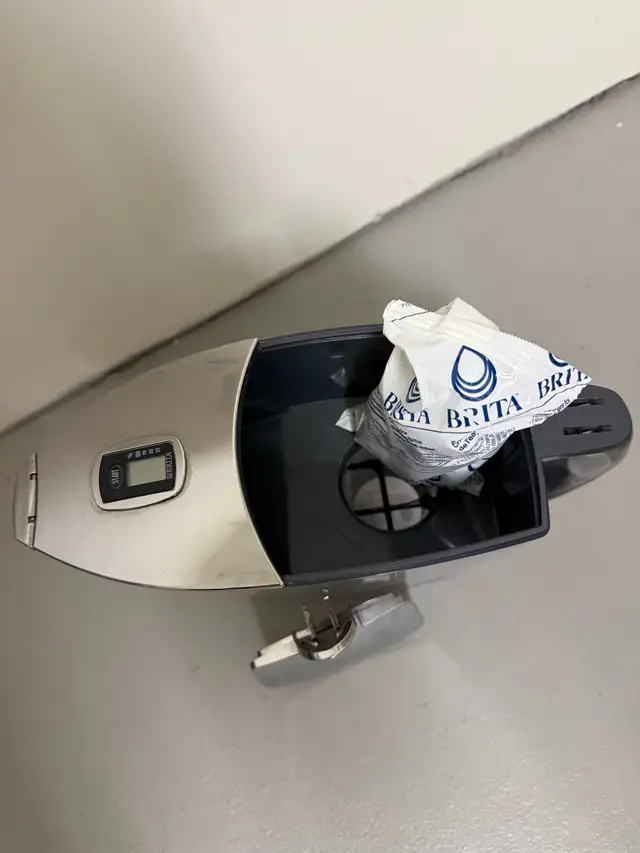 Brita water filter with standard filter573323242940016643