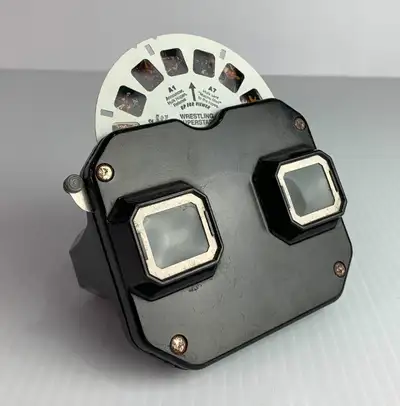 Bakelite Black Original 1950s Stereoscope. Sold as-is, No Reels