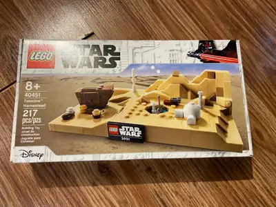 Brand new and sealed is this limited edition Star Wars LEGO 40451 Tatooine Homestead. Offered at low...
