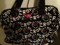 Roxy soft shell laptop bag $ 20