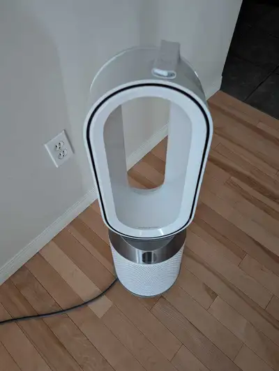 Product Details Dyson Purifier Hot+Cool Gen1 purifying fan and heater automatically senses, captures...