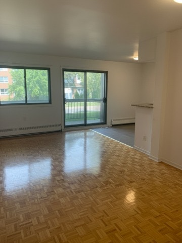 Apartment for Rent - 3 1/2 — photo 2