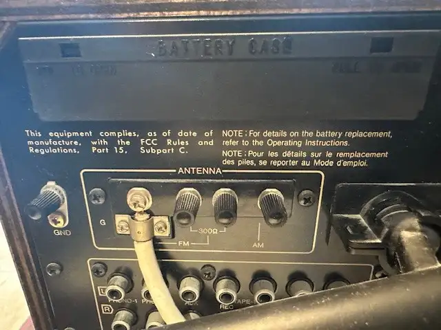 SANSUI Vintage 7900Z Digital Quartz Synthesizer Stereo Receiver in Stereo Systems & Home Theatre in Markham / York Region - Image 6