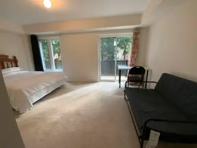 Cozy Townhouses Suite for Rent