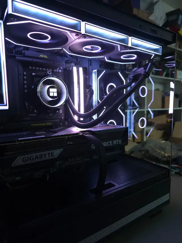 Beast Gaming PC - RYZEN 9800X3D - RTX 5080 - 2TB NVMe - 32GB RAM in Desktop Computers in Oakville / Halton Region - Image 3