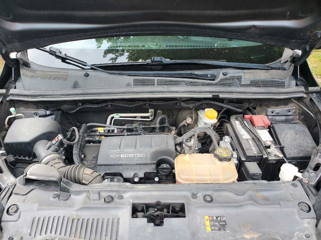 2014 Chev Trax For sale in Cars & Trucks in Chatham-Kent - Image 4