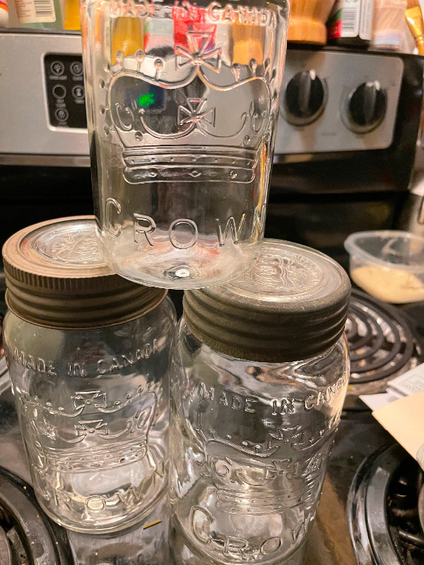Vintage crown mason jars with lids Arts & Collectibles Hamilton
