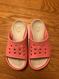 Croc flip flop  sandals Size 12-13 toddler