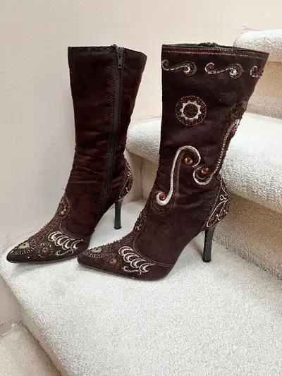 Ladies Beaded Boots size 7, View more