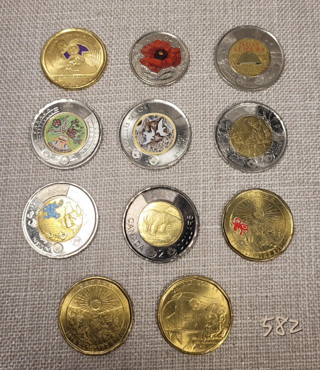 Lot de pièces Canada comm. Circulées. Colorés et non colored. dans Art et objets de collection  à Laval/Rive Nord