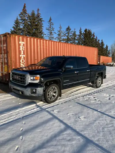 2015 GMC Sierra 1500 SLT - Great Shape - 2nd Owner - 6.2L Engine - Approximately 179,000kms - 6.5’ B...