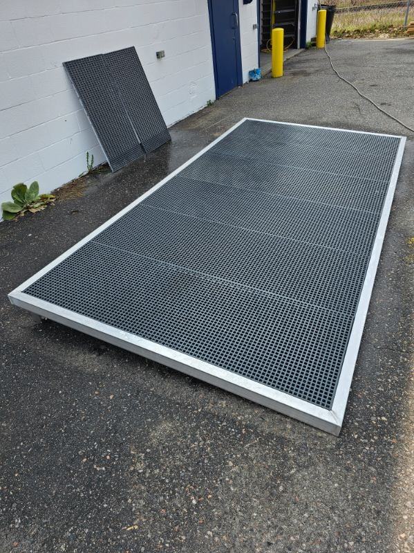 Aluminum Pole Docks w/ MiniMesh Reinforced Resin Decking Decks & Fences Muskoka Kijiji