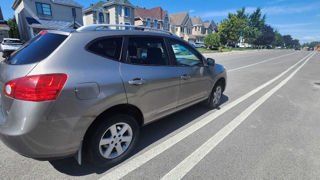 Nissan Rogue 2008 — photo 2