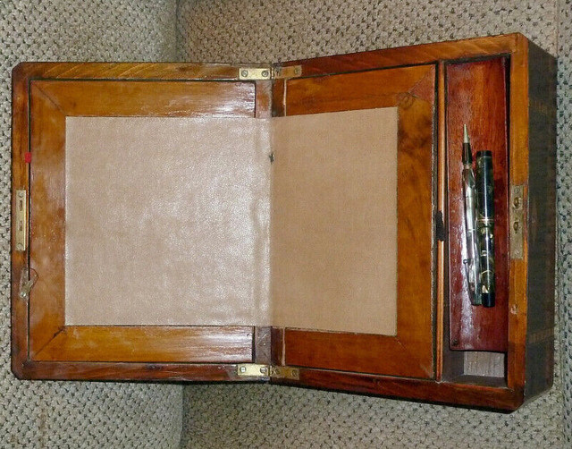 Antique Victorian Marquetry Lap Desk in Home Décor & Accents in Kingston - Image 4