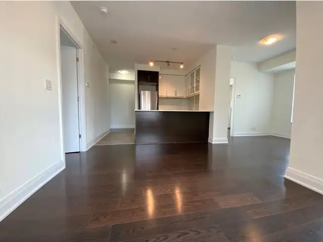 2 Beds 2 Baths 2Parking - Condo apartment(EV charging station) in Long Term Rentals in City of Toronto - Image 3