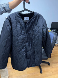 Like New Aritzia oversized quilted fleece jacket $100, size Xs