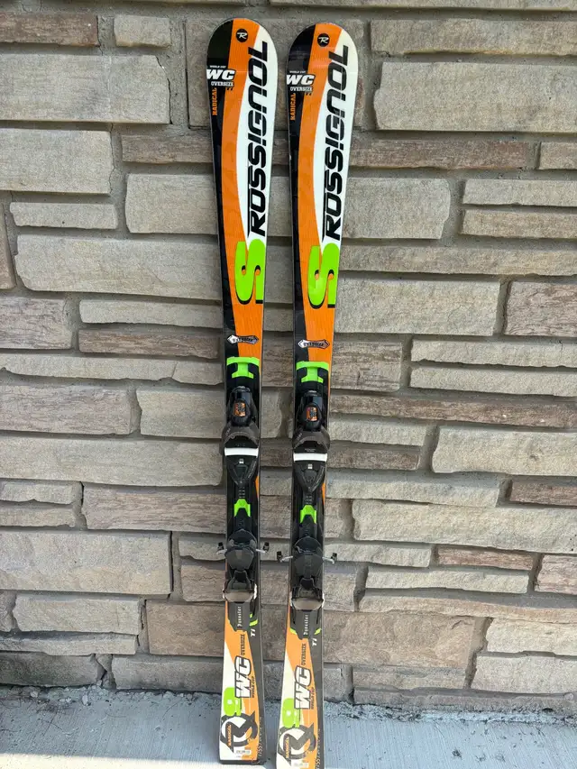 Rossignol World Cup skis - 155cm  in Ski in Kawartha Lakes - Image 2