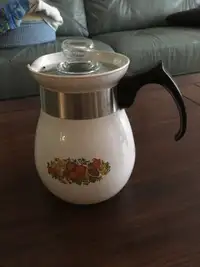 Corning Ware coffee pot P166