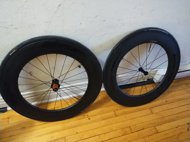 Carbon wheels445588866388480003