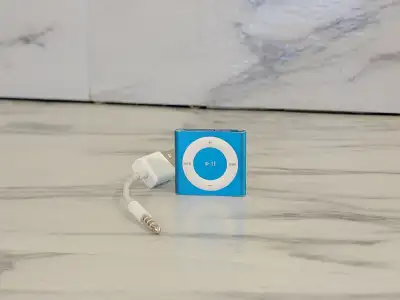 Apple iPod 2GB Shuffle Blue, View more