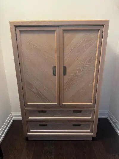 Queen Bedroom Set - Made in Canada, View more