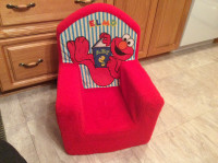Children’s Elmo foam chair