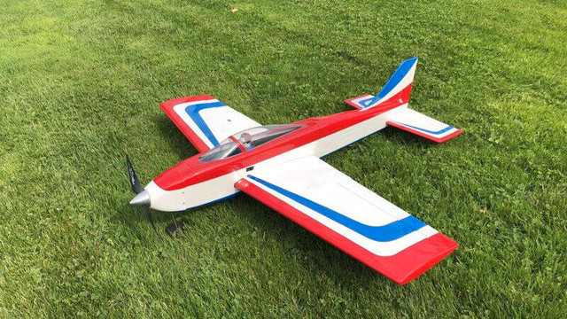 RC Airplane Like New E-flite Leader 480 in Hobbies & Crafts in Gatineau