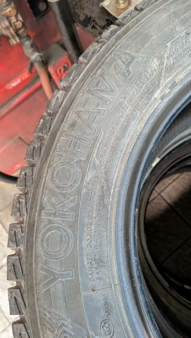 yokohama iceguard 215/65R16 in Tires & Rims in Oakville / Halton Region - Image 8