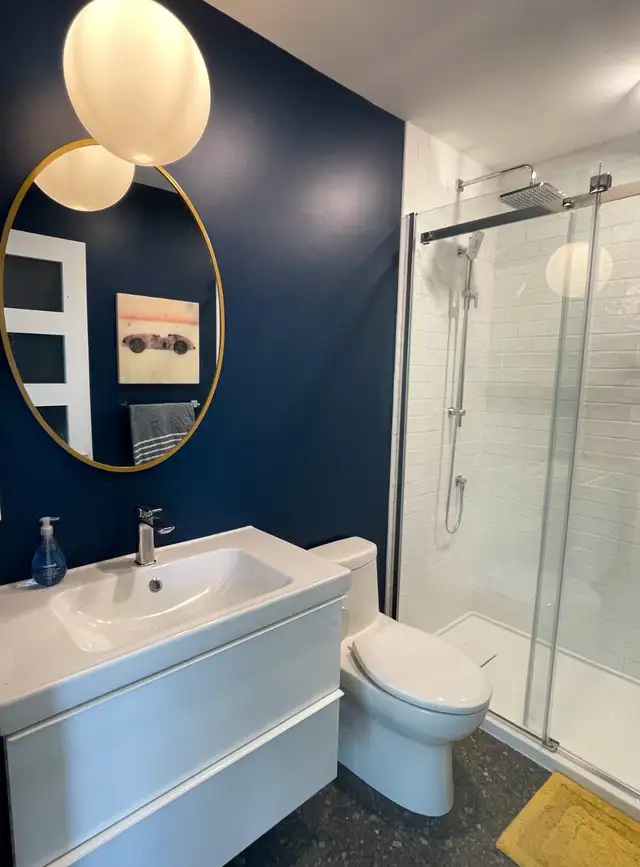 Chalet en bord d'eau à Bromont in Quebec in Canada - Image 10