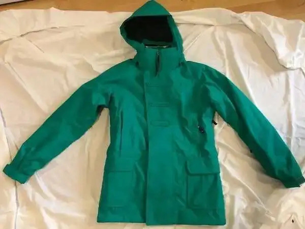 North Face Parka / Jacket with inner jacket $165 Ladies XS-Small in Women's - Tops & Outerwear in Mississauga / Peel Region - Image 4