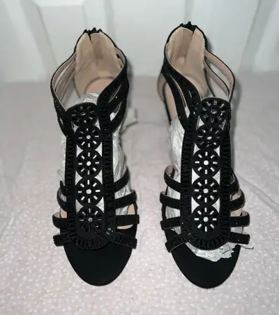 Women sandals , View more