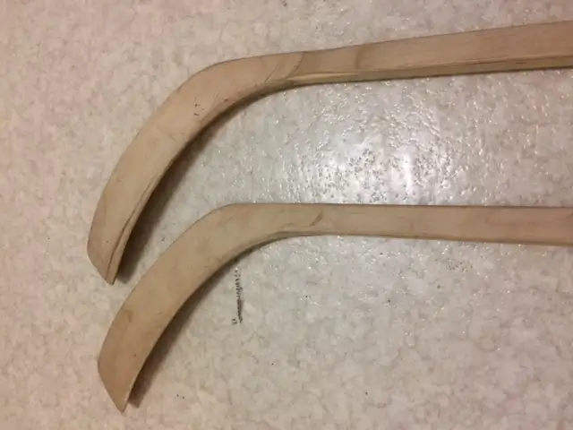 Adult/Senior Wood Hockey Sticks (Right Blade) (NEW) in Hockey in City of Toronto - Image 5