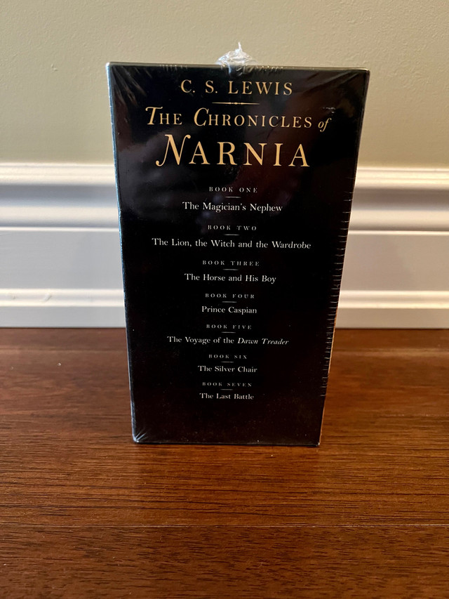 Chronicles of Narnia Book Set in Children & Young Adult in Markham / York Region - Image 4