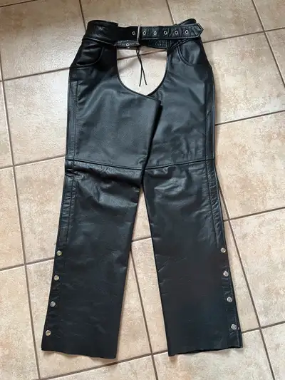 Black leather motorcycle chaps- Women’s XL/Mens M- “Silver bike”brand- Metal zippers, snaps- New con...