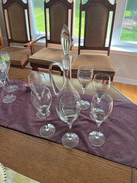 Crystal glasses and decanter 